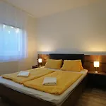 Yellow Sun * Siófok