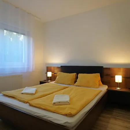 Yellow Sun * Siófok