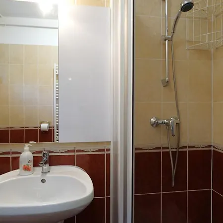 Yellow Sun Apartmán *