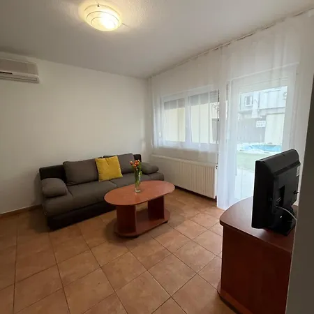 Apartament Yellow Sun *